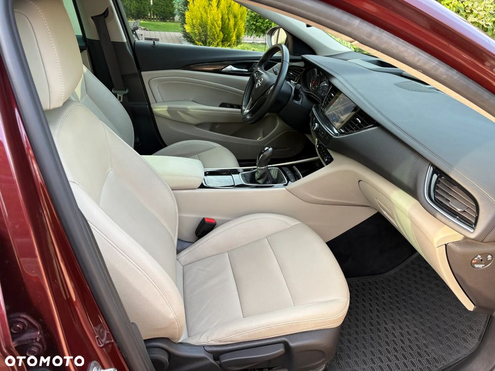 Opel Insignia 1.5 T Innovation S&S - 24