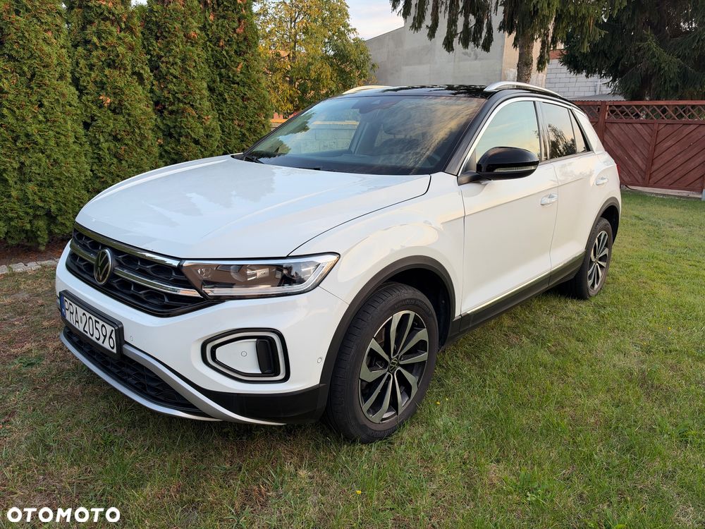 Volkswagen T-Roc 2023 photo 2