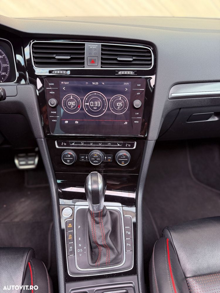 Volkswagen Golf 2.0 TSI OPF DSG GTI - 8