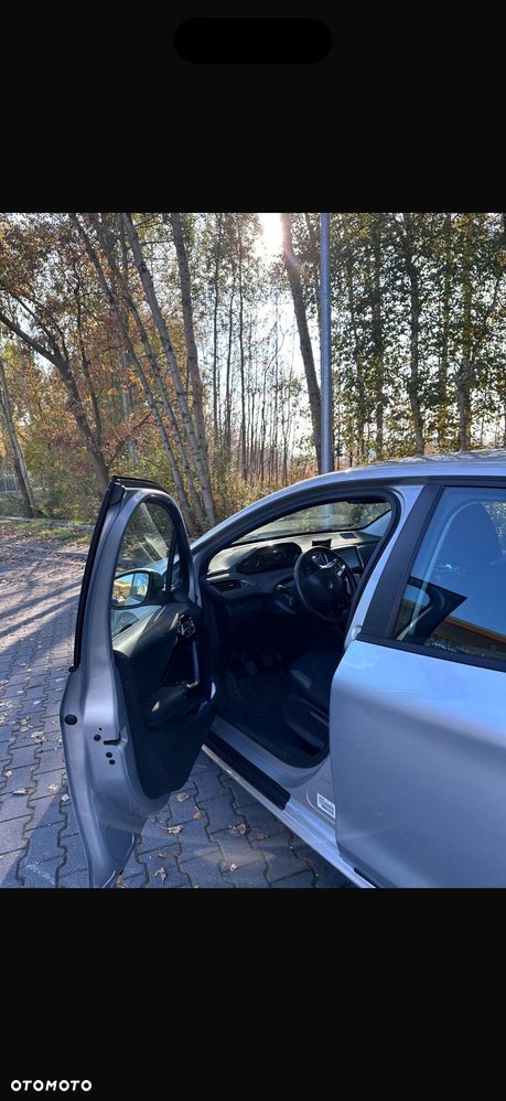 Peugeot 208 1.6 BlueHDi Active S&S - 5