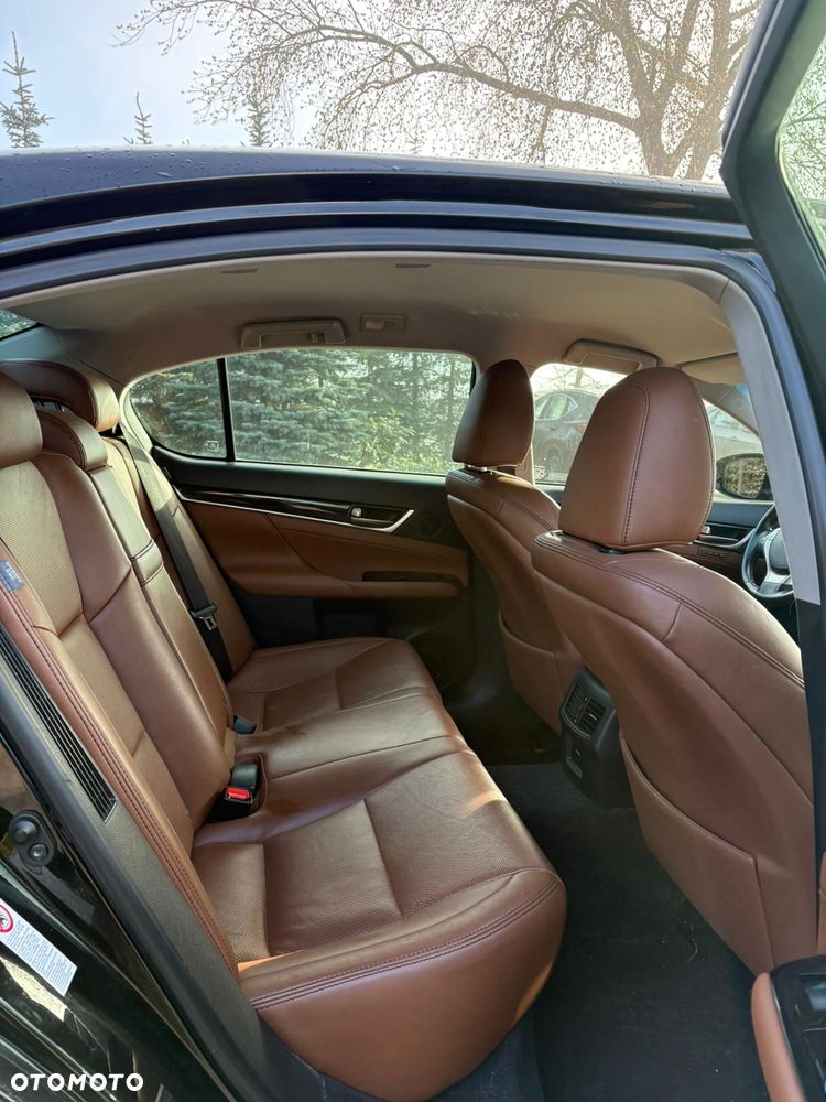 Lexus GS - 6