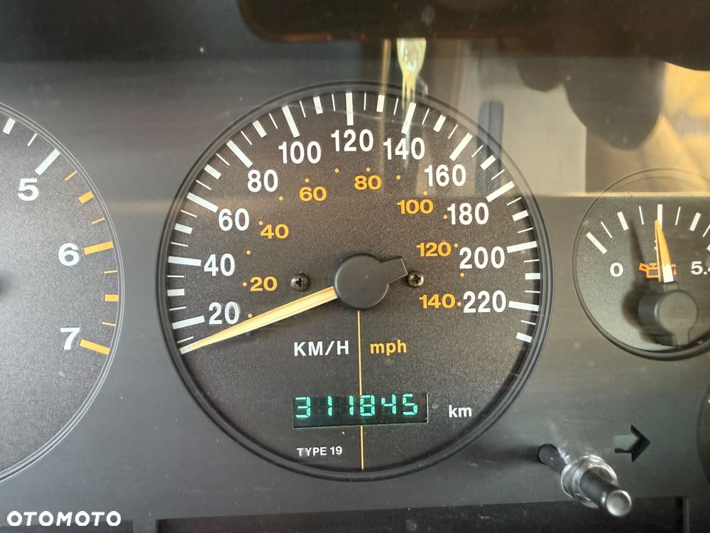 Jeep Grand Cherokee 5.2 Limited - 15