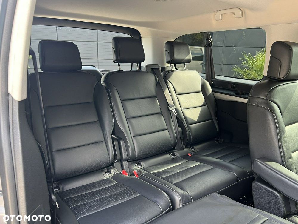 Peugeot Traveller 2.0 BlueHDi Long Business Vip - 11