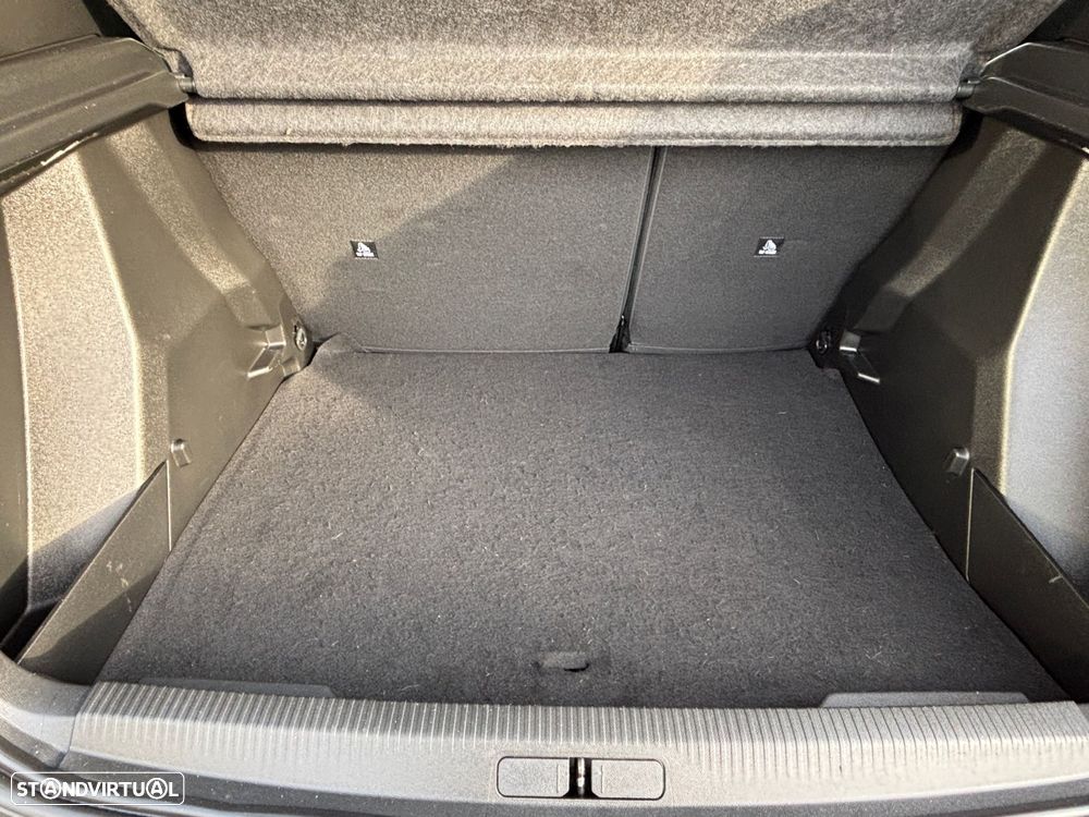 Peugeot 2008 1.5 BlueHDi Active EAT8 - 11