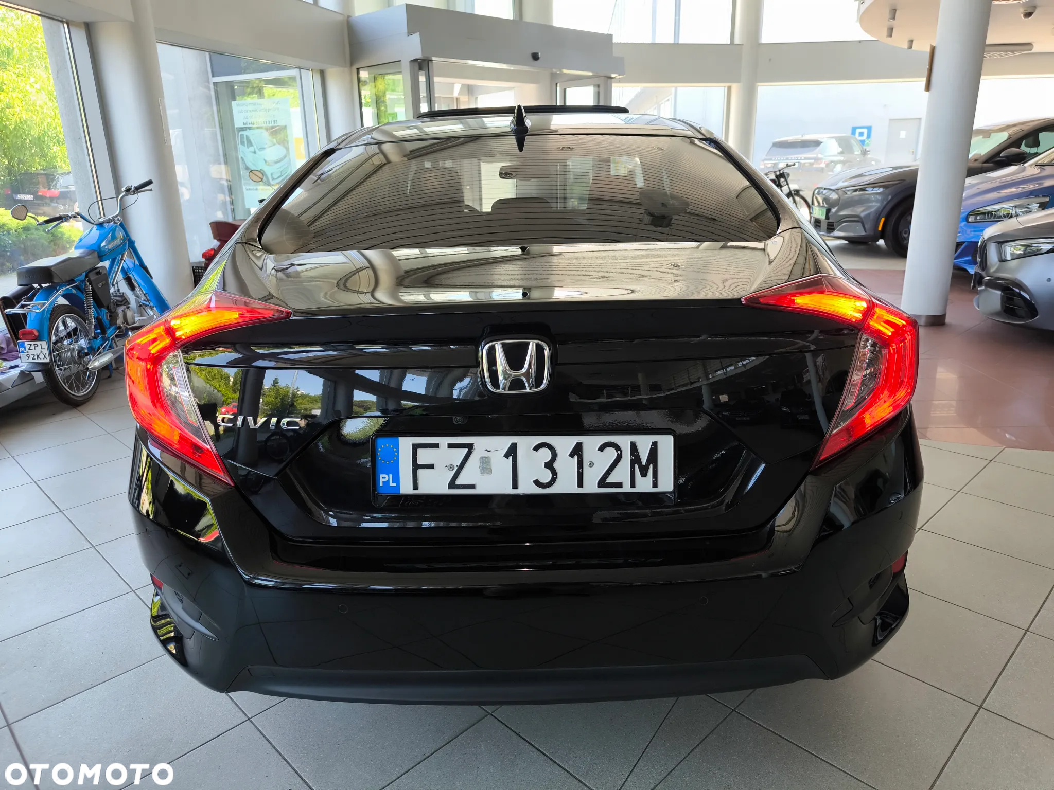 Honda Civic 1.5 T Executive - 9
