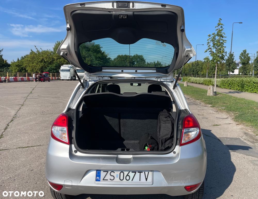 Renault Clio 1.5 dCi Alize - 7