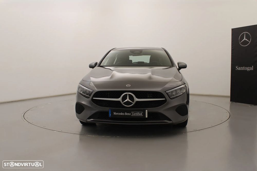 Mercedes-Benz A 250 e - 16