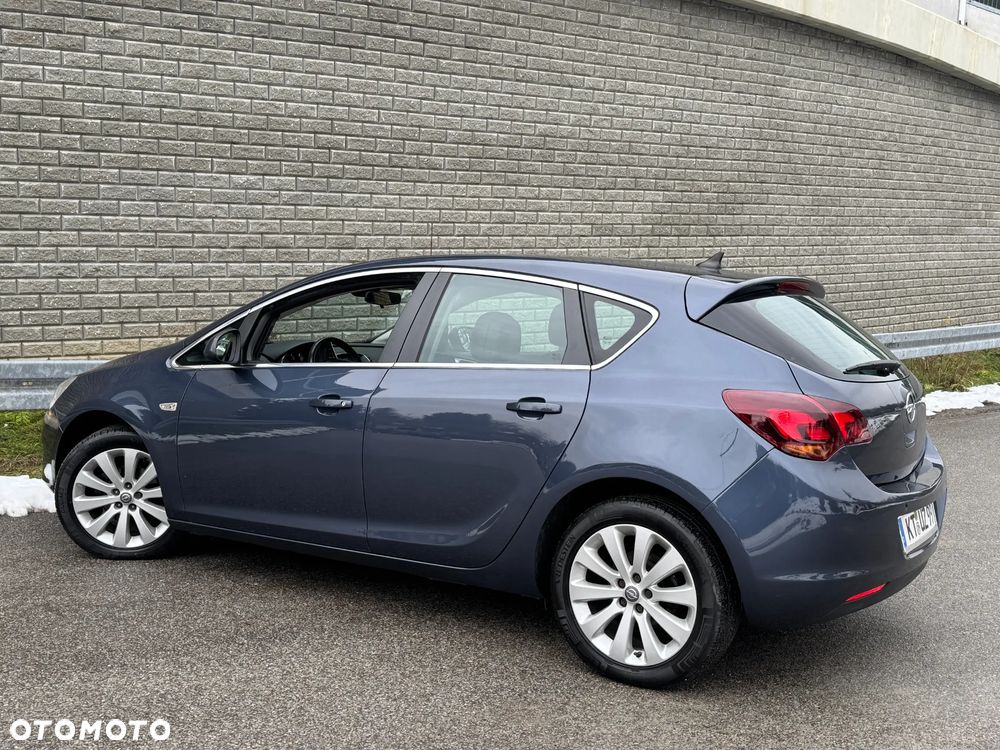 Opel Astra 1.6 Enjoy - 13