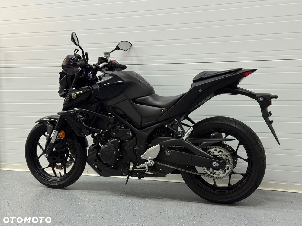 Yamaha MT - 13