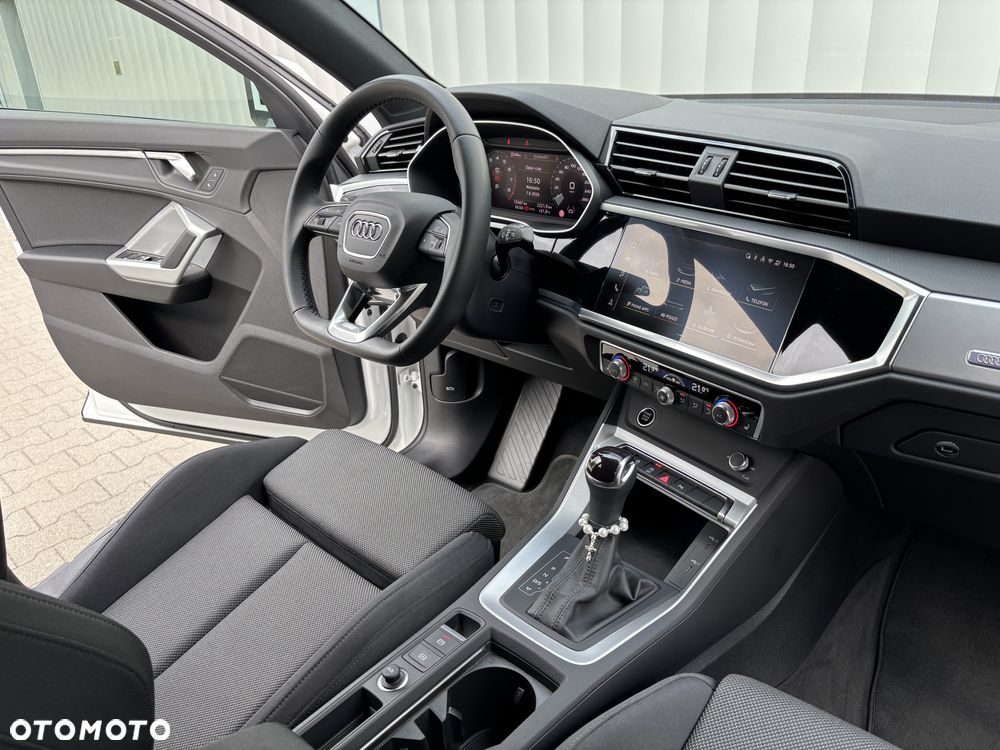 Audi Q3 35 TFSI Advanced S tronic - 23