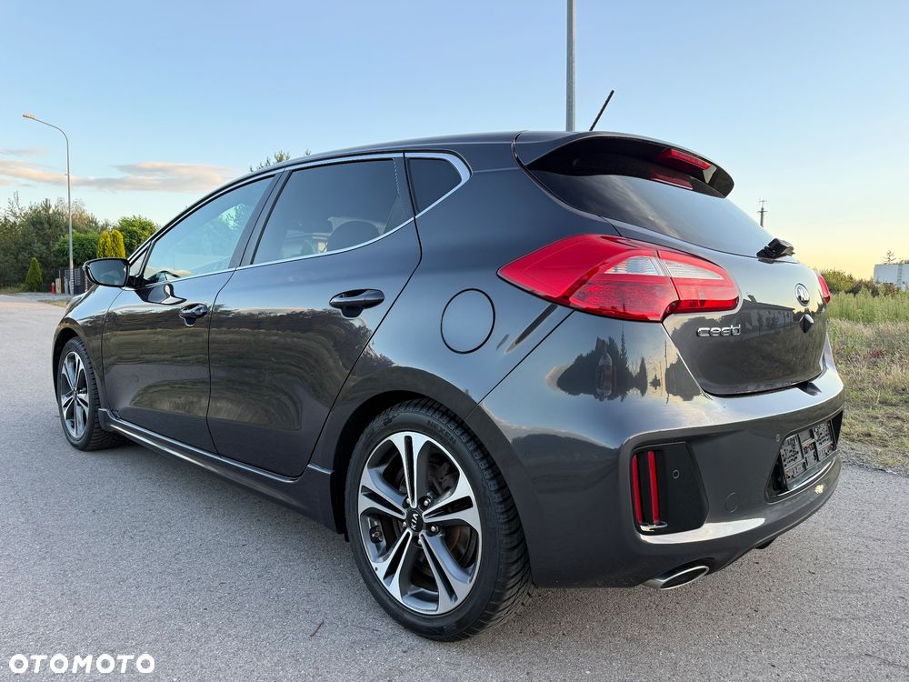 Kia Ceed 1.6 CRDi 136 DCT ISG GT Line - 3