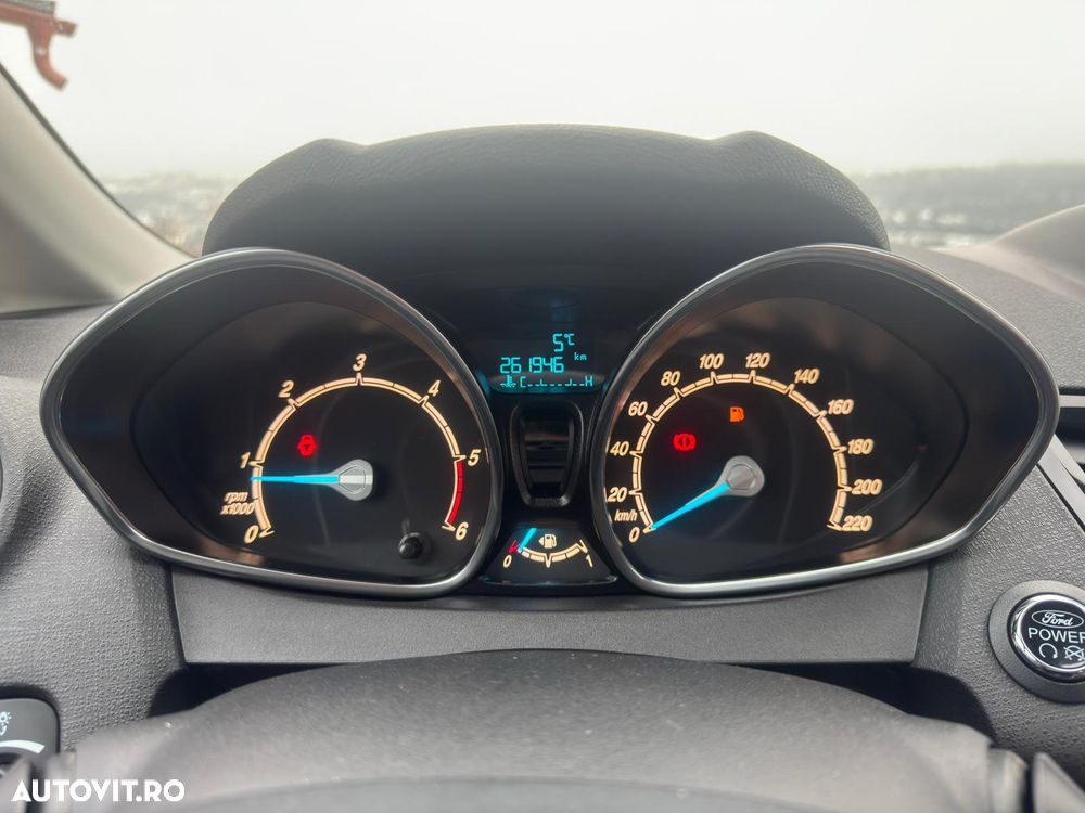 Ford Fiesta 1.6 TDCI Titanium - 21