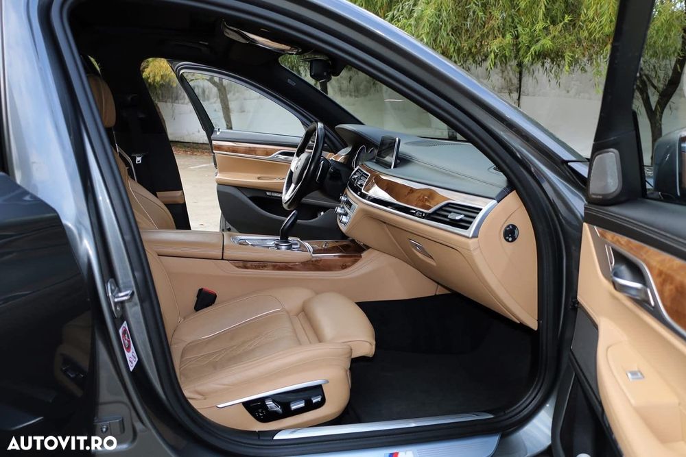 BMW Seria 7 750i xDrive Edition Exclusive - 9