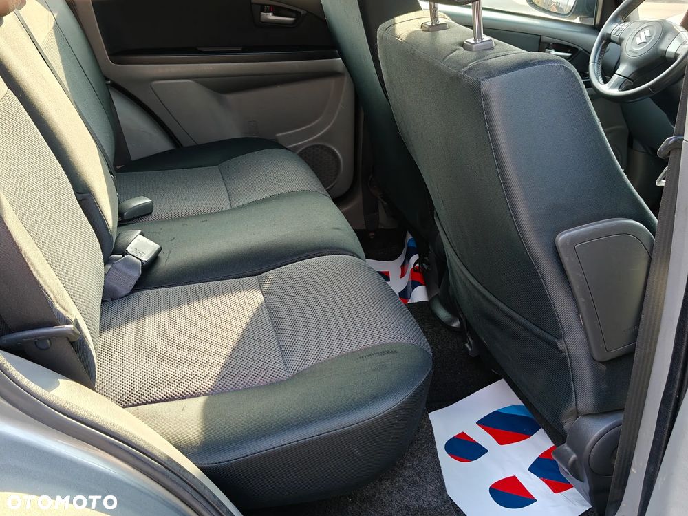 Suzuki SX4 1.9 DDiS DPF 4x2 Comfort - 8