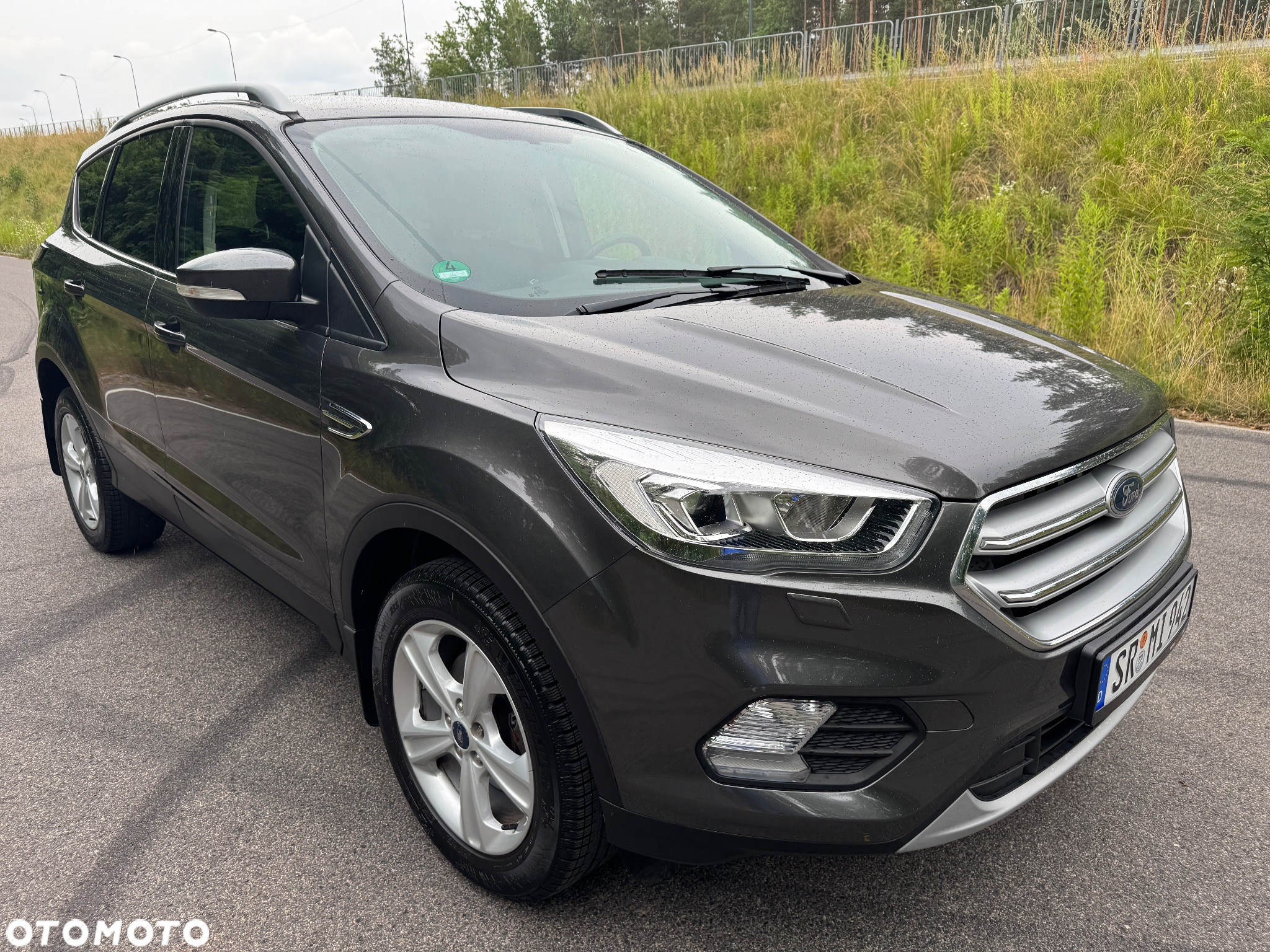 Ford Kuga 1.5 EcoBoost 2x4 Cool & Connect - 2