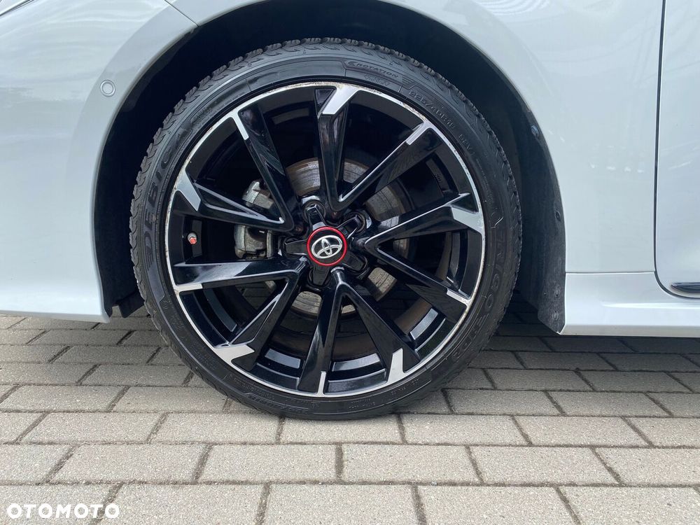 Toyota Corolla - 23