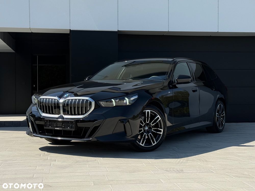BMW Seria 5 520d xDrive Touring - 32