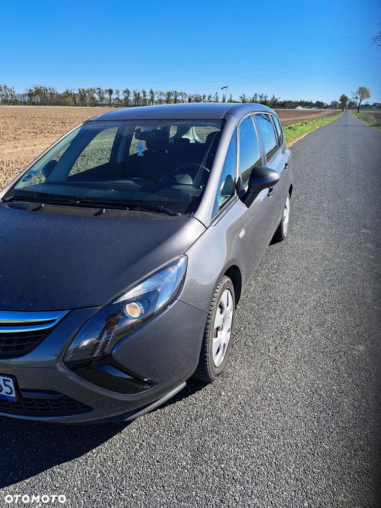 Opel Zafira - 16