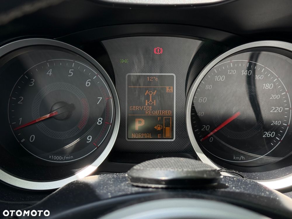 Mitsubishi Lancer - 10