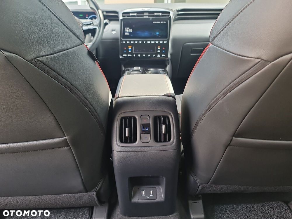 Hyundai Tucson - 36