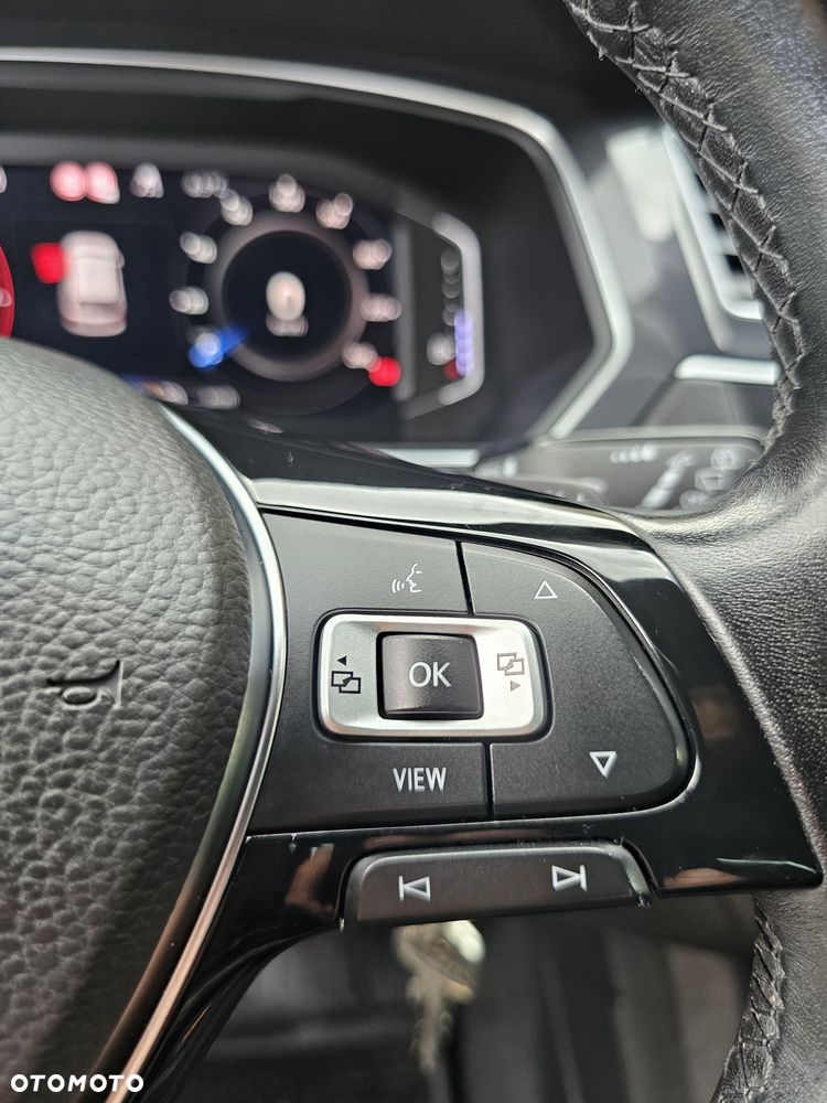 Volkswagen Tiguan - 18