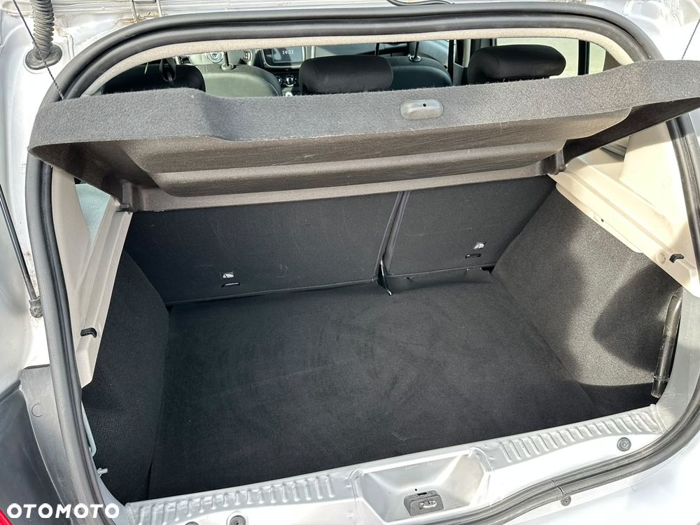 Dacia Sandero TCe 90 (S&S) Comfort - 12