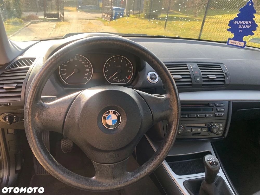 BMW Seria 1 - 9
