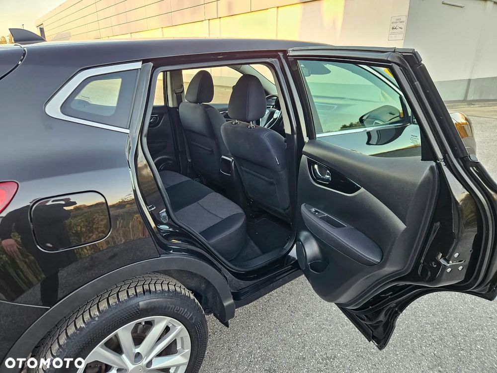 Nissan Qashqai 1.6 DIG-T Tekna+ - 29