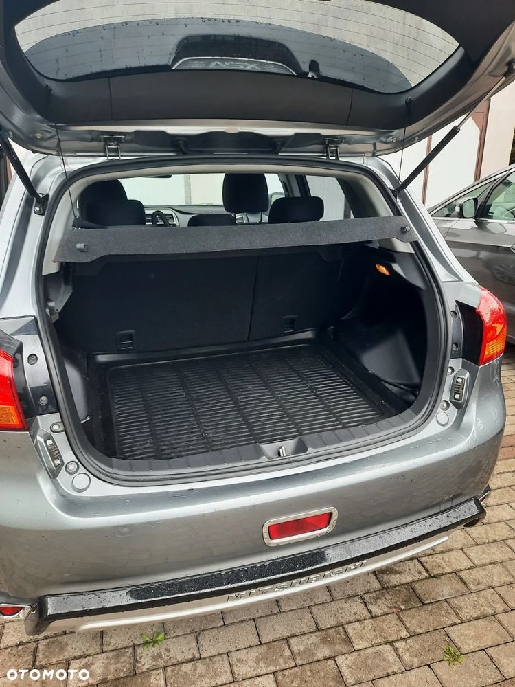 Mitsubishi ASX - 11