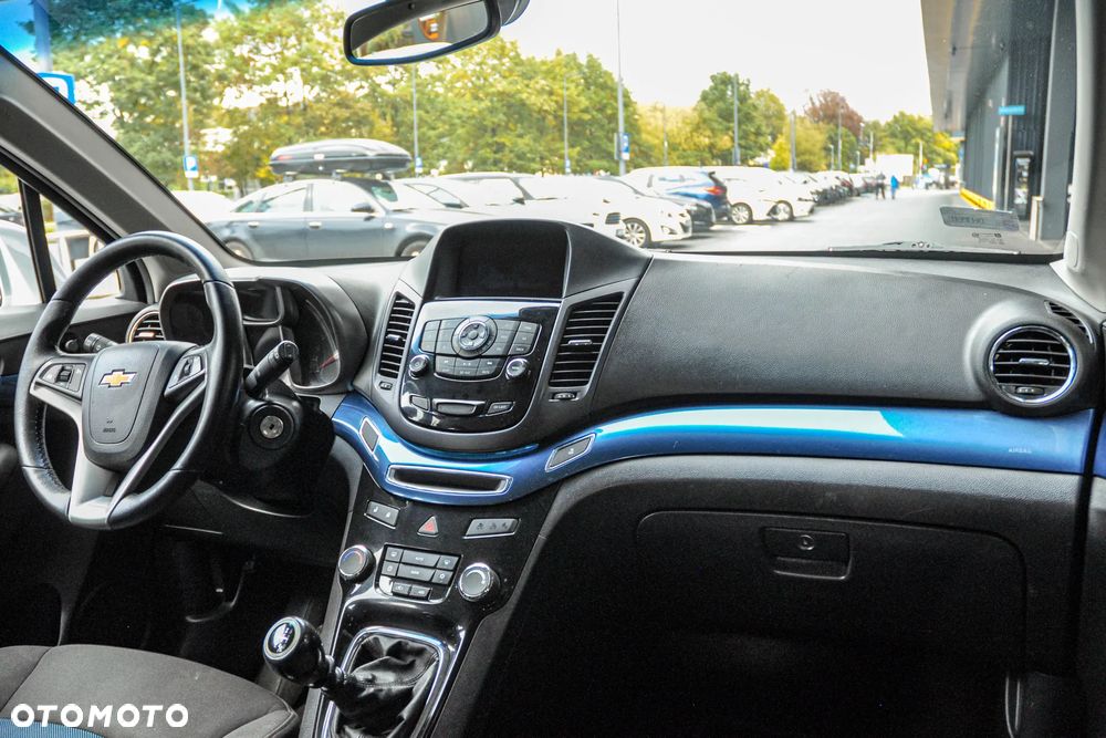 Chevrolet Orlando - 11