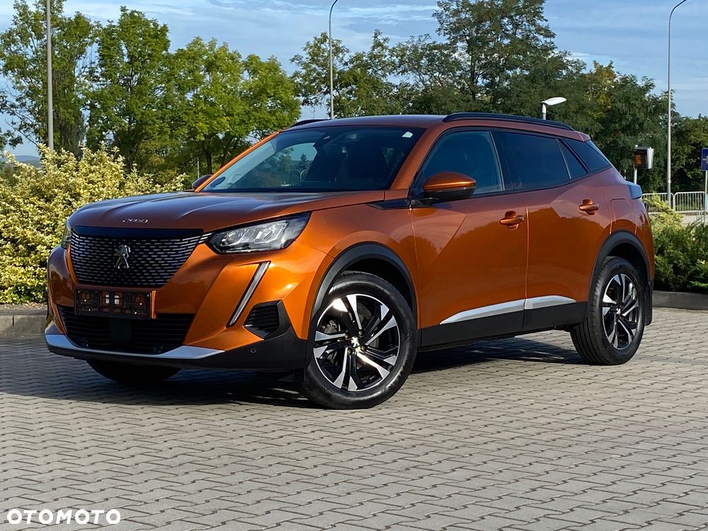 Peugeot 2008 1.5 BlueHDi Allure S&S - 24