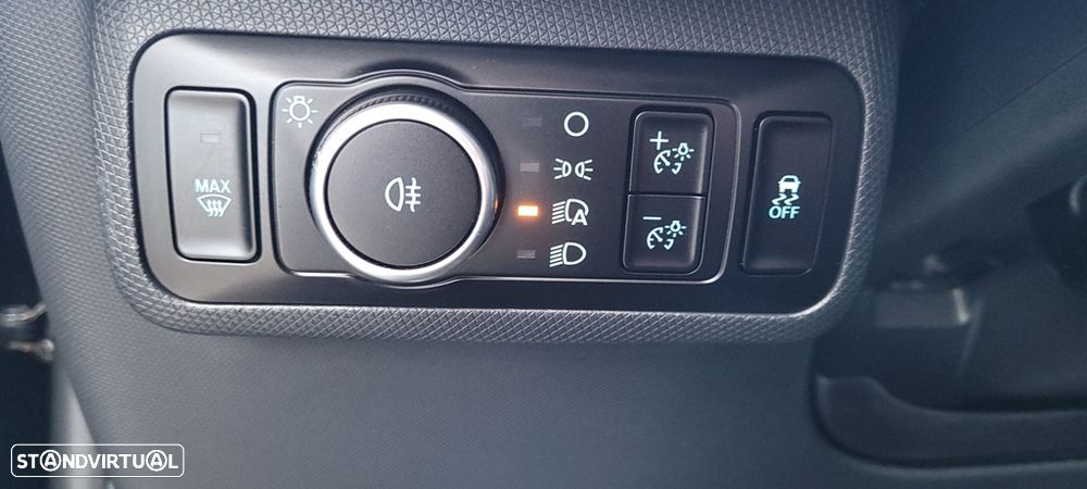 Ford Mustang Mach-E 75.7 kWh Base - 47