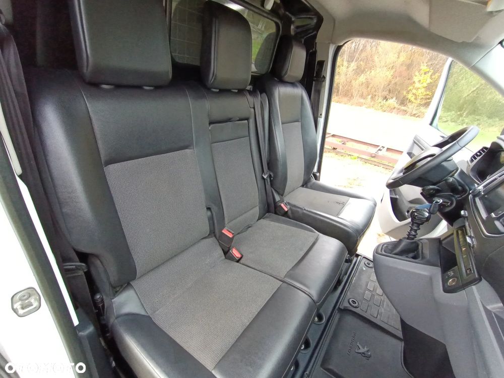 Peugeot EXPERT 2.0 Hdi 122 kM manual, 2016 rok WEBASTO paka jak NOWA Stan bardzo dobry!!KAMERA COFANIA - 28