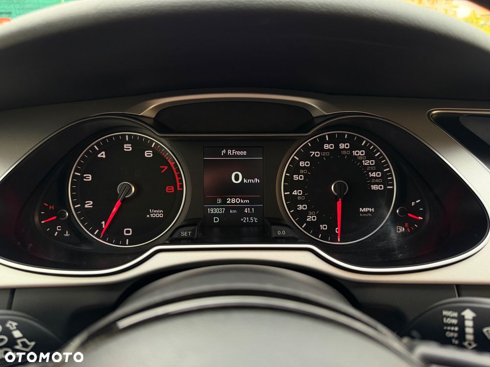 Audi A4 Limousine - 17