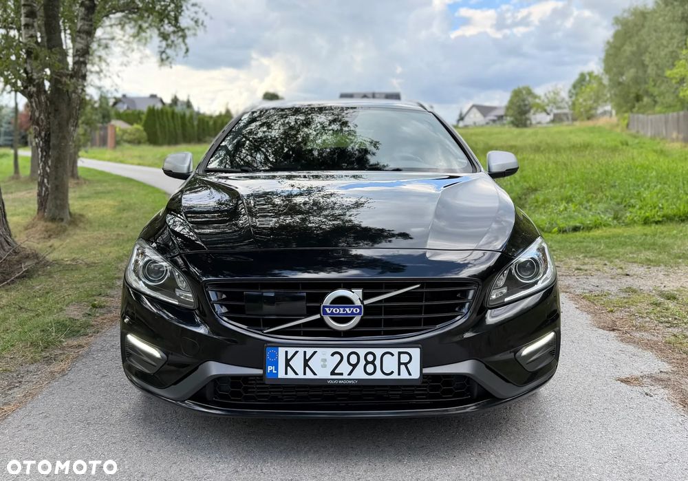 Volvo V60 D4 Geartronic R-Design - 3