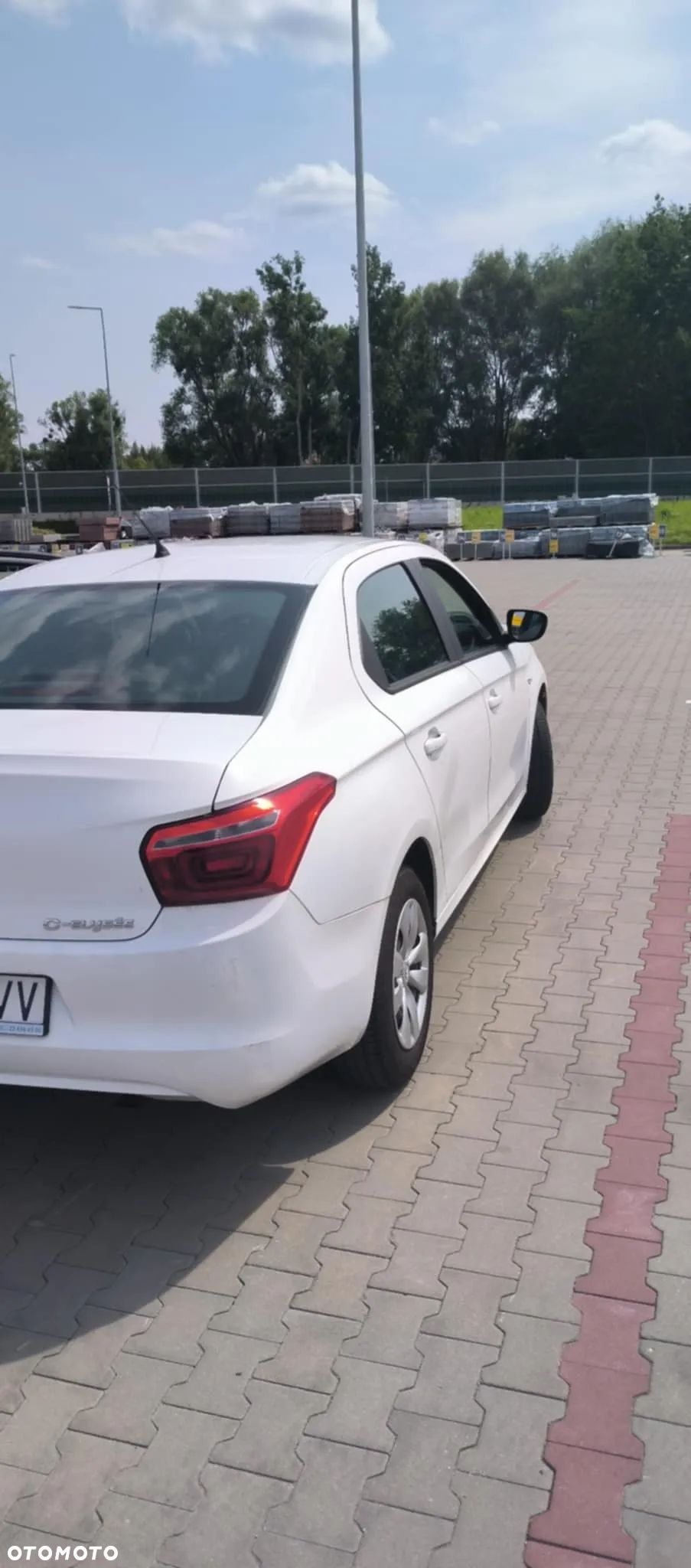 Citroën C-Elysée 1.2 PureTech Feel - 1