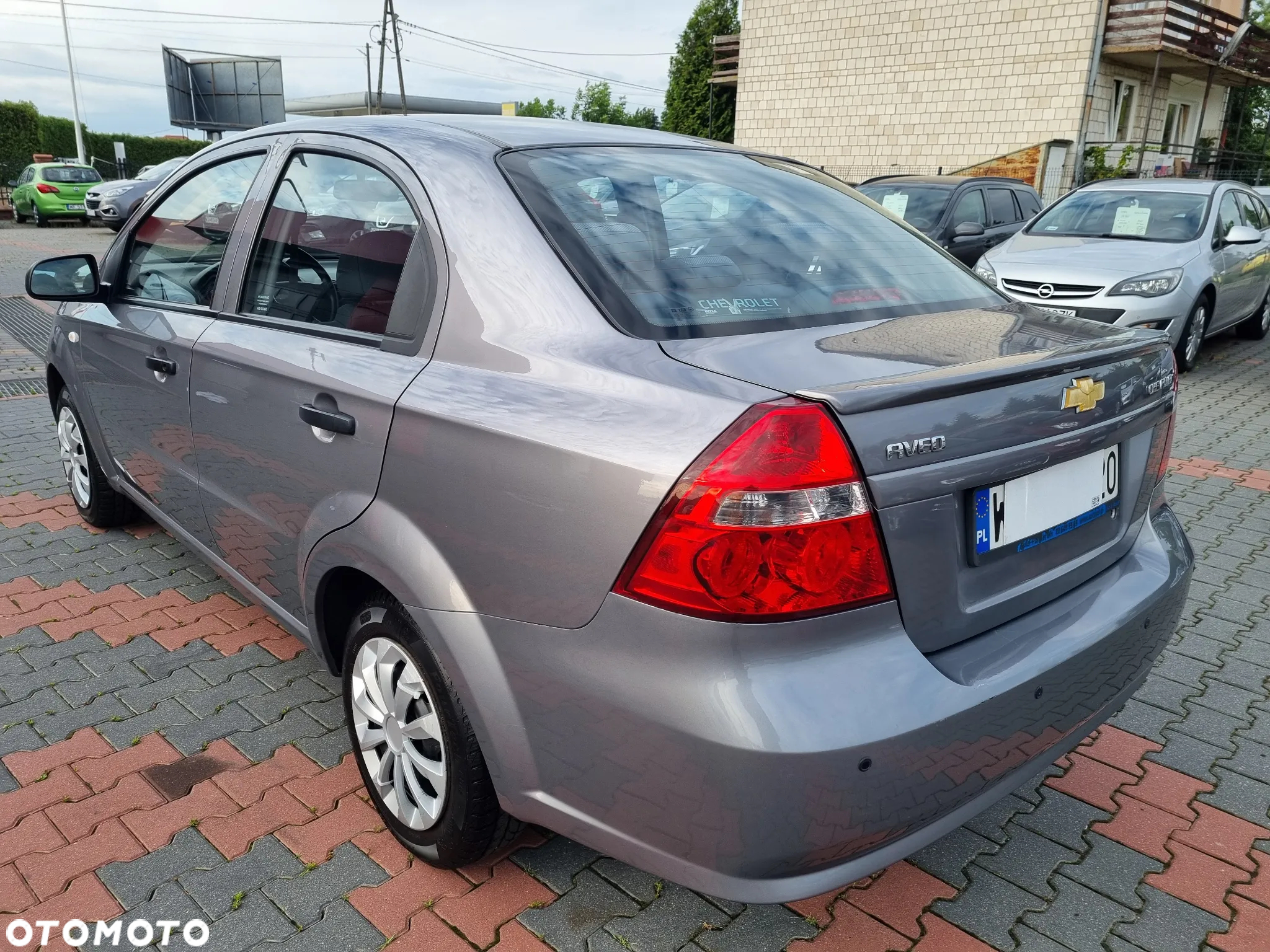 Chevrolet Aveo 1.2 16V Base / Classic - 4