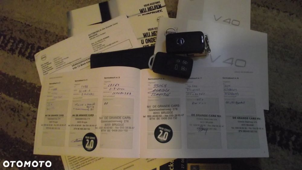 Volvo V40 T2 Kinetic - 38