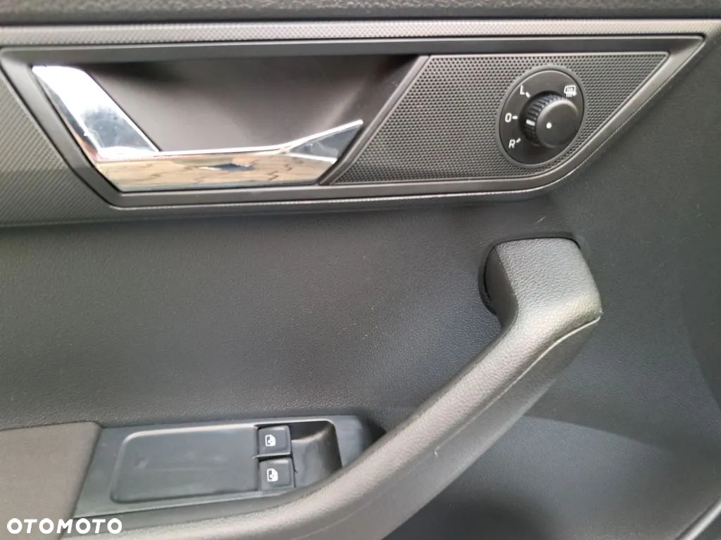Skoda Fabia - 18