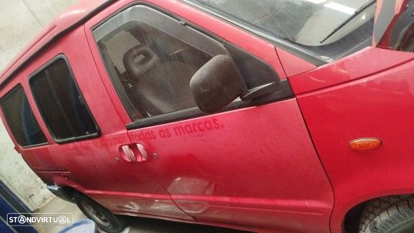 Para Peças Nissan Vanette Cargo Caixa (Hc 23) - 2