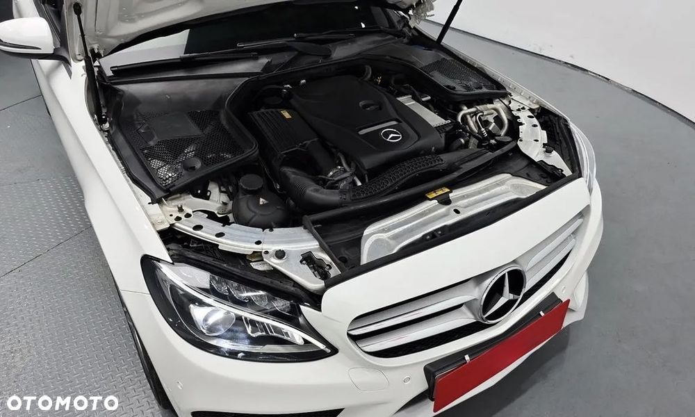 Mercedes-Benz Klasa C 200 7G-TRONIC AMG Line - 8