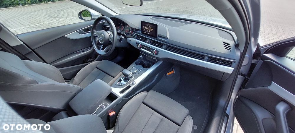 Audi A4 Limousine 2.0 TDI ultra S tronic sport - 13