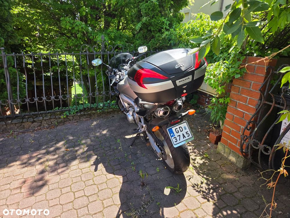 Yamaha FZ6 - 3