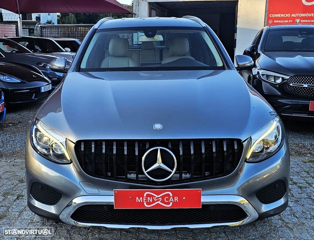 Mercedes-Benz GLC 220 d 4Matic 9G-TRONIC Exclusive - 4
