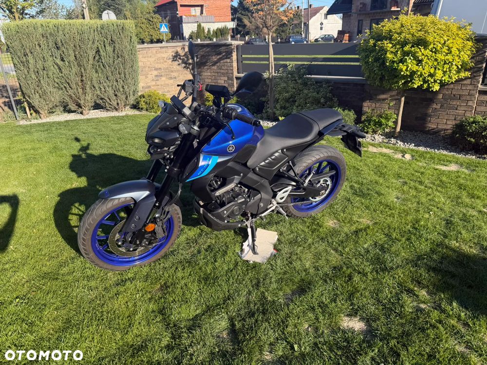 Yamaha MT - 2