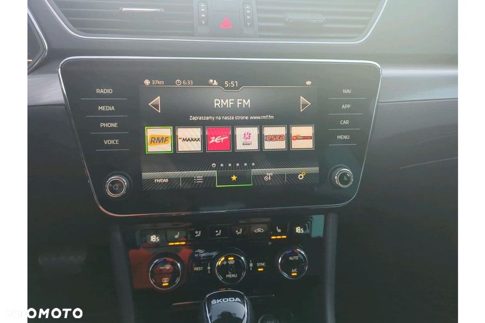 Skoda Superb 2.0 TDI SCR Style DSG - 10