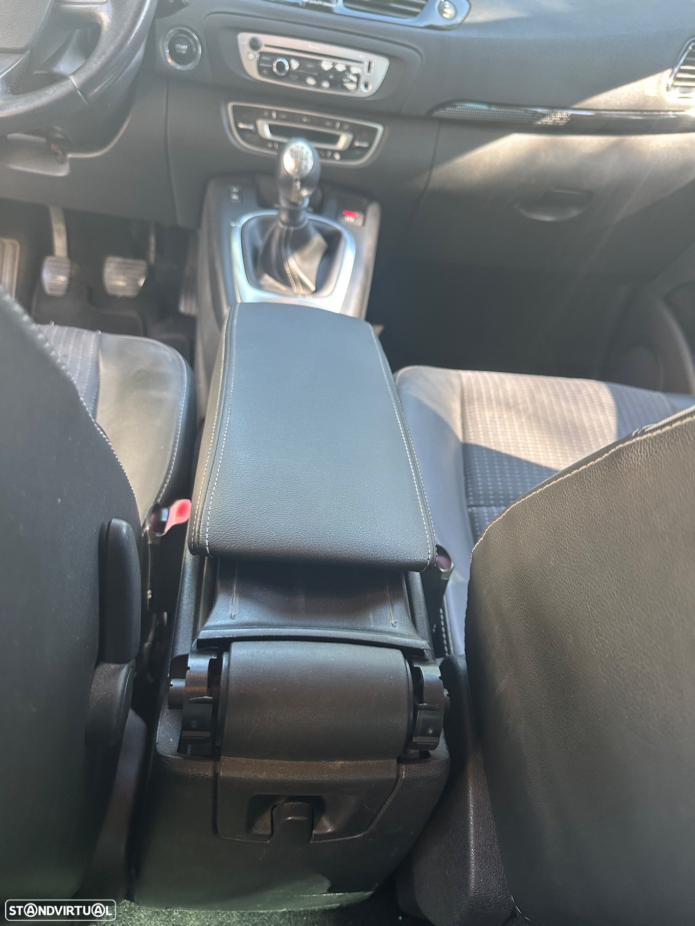 Renault Grand Scénic 1.5 dCi Bose Edition 7L - 14