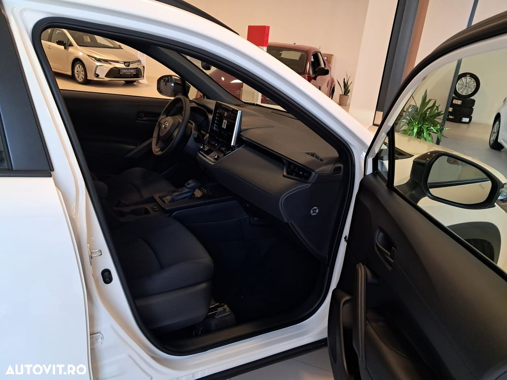 Toyota Corolla - 5