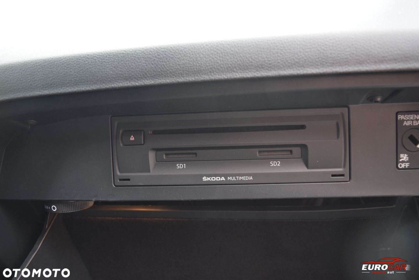 Skoda Octavia 2.0 TDI RS DSG - 27