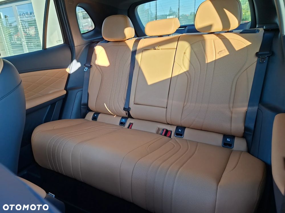 Geely Starray EM-i 1.5 PHEV Max DHT - 18